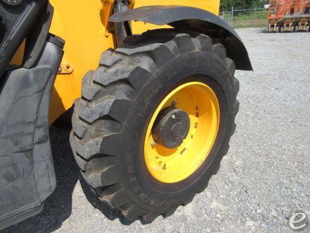 2015 JCB 510-56