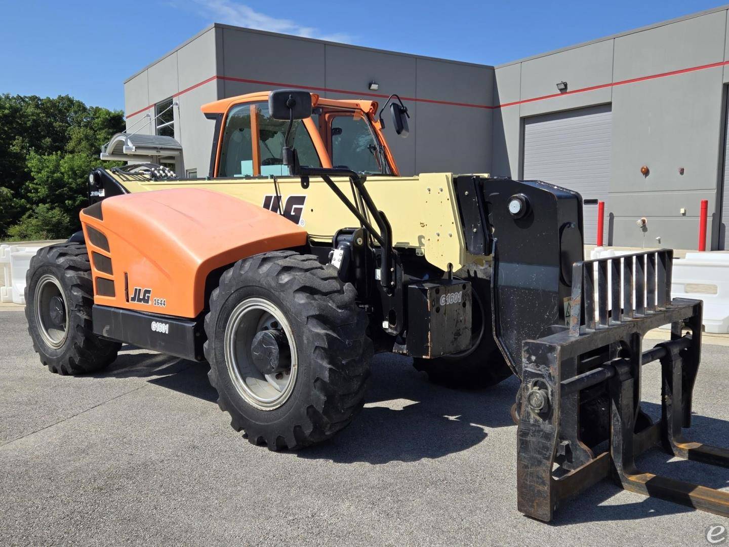 2019 JLG 1644