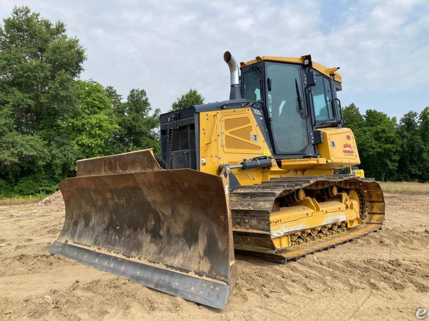 2022 John Deere 700L LGP