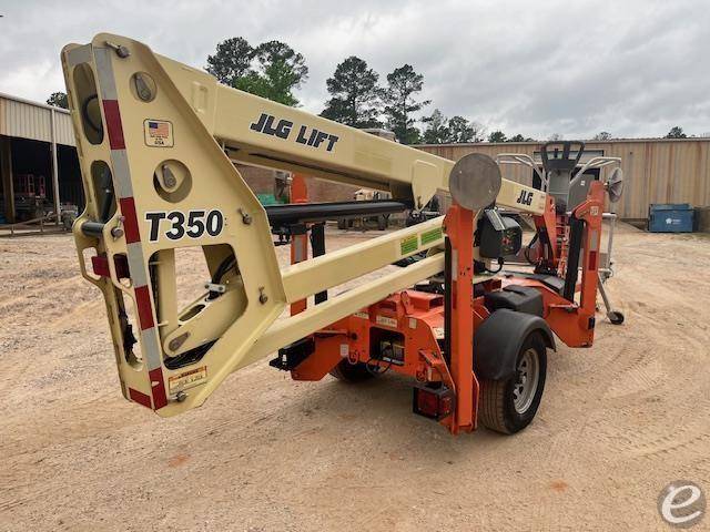 2017 JLG T350