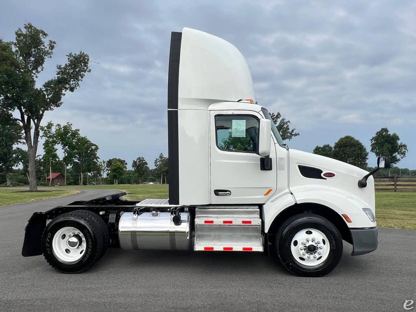 2022 Peterbilt 579