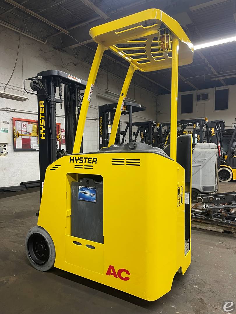 2016 Hyster E30HSD