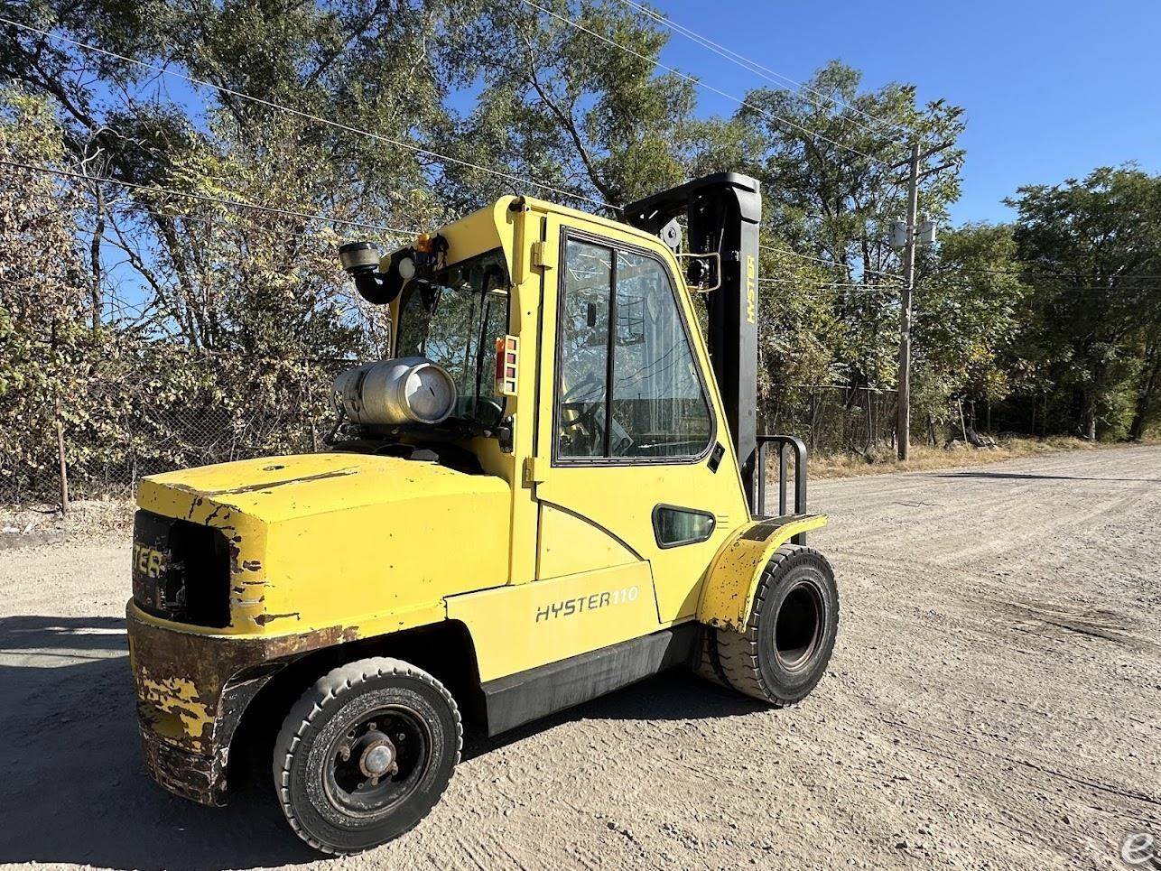 2004 Hyster H110XM