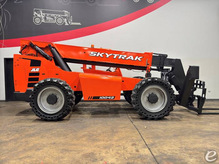 2020 Skytrak 10042