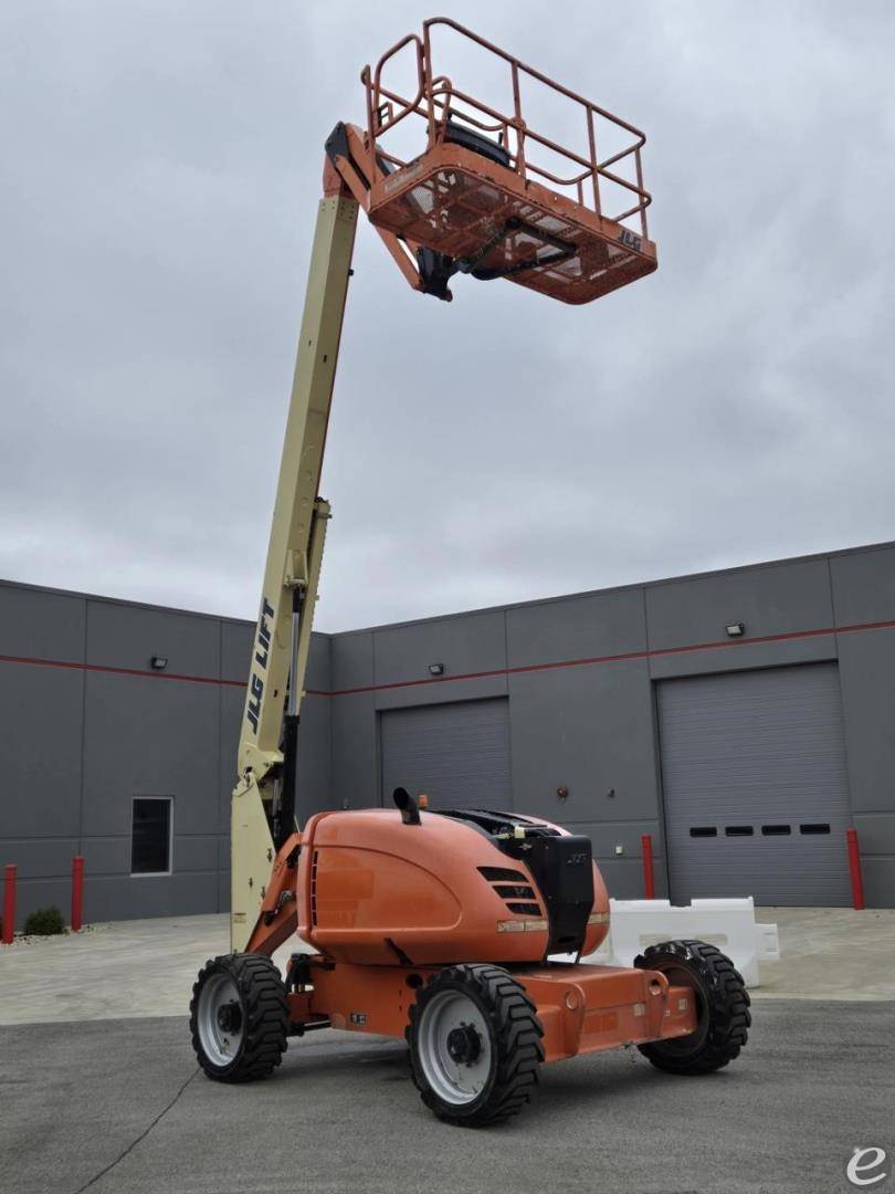 2015 JLG 600AJ