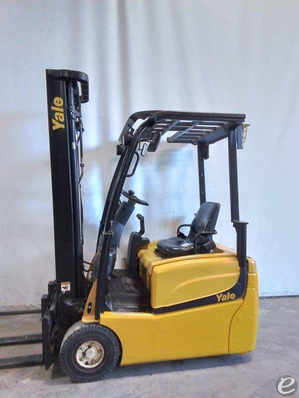 2013 Yale ERP030VT