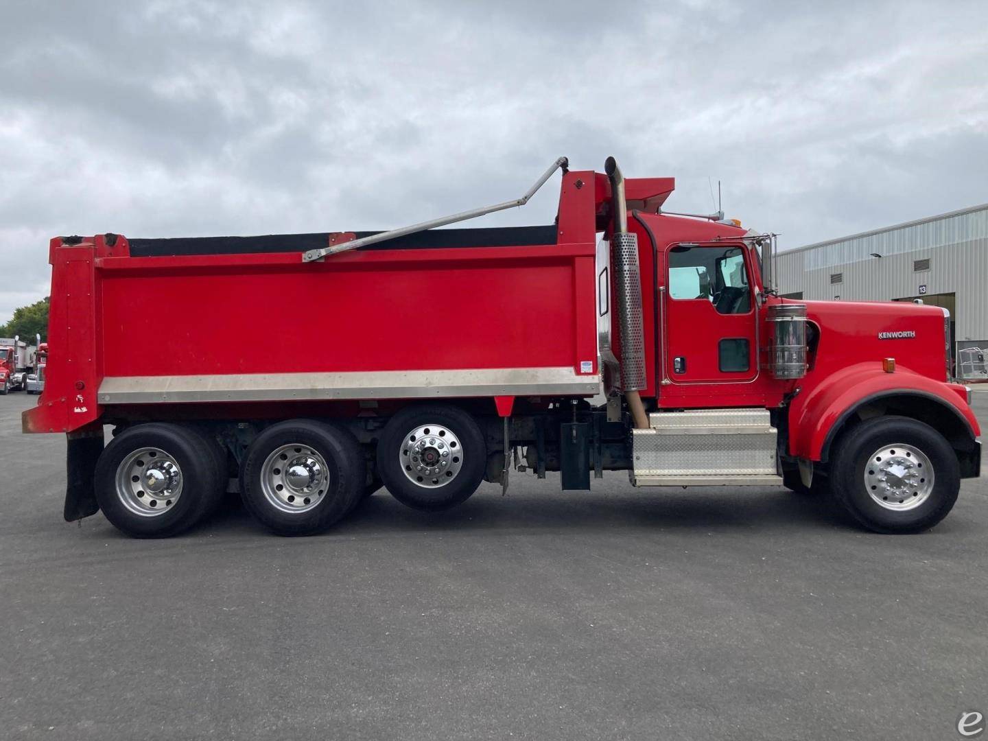 2017 Kenworth W900