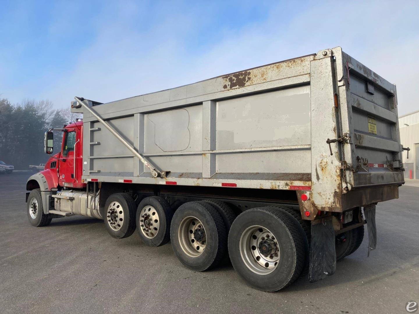 2019 Mack GRANITE 64FR