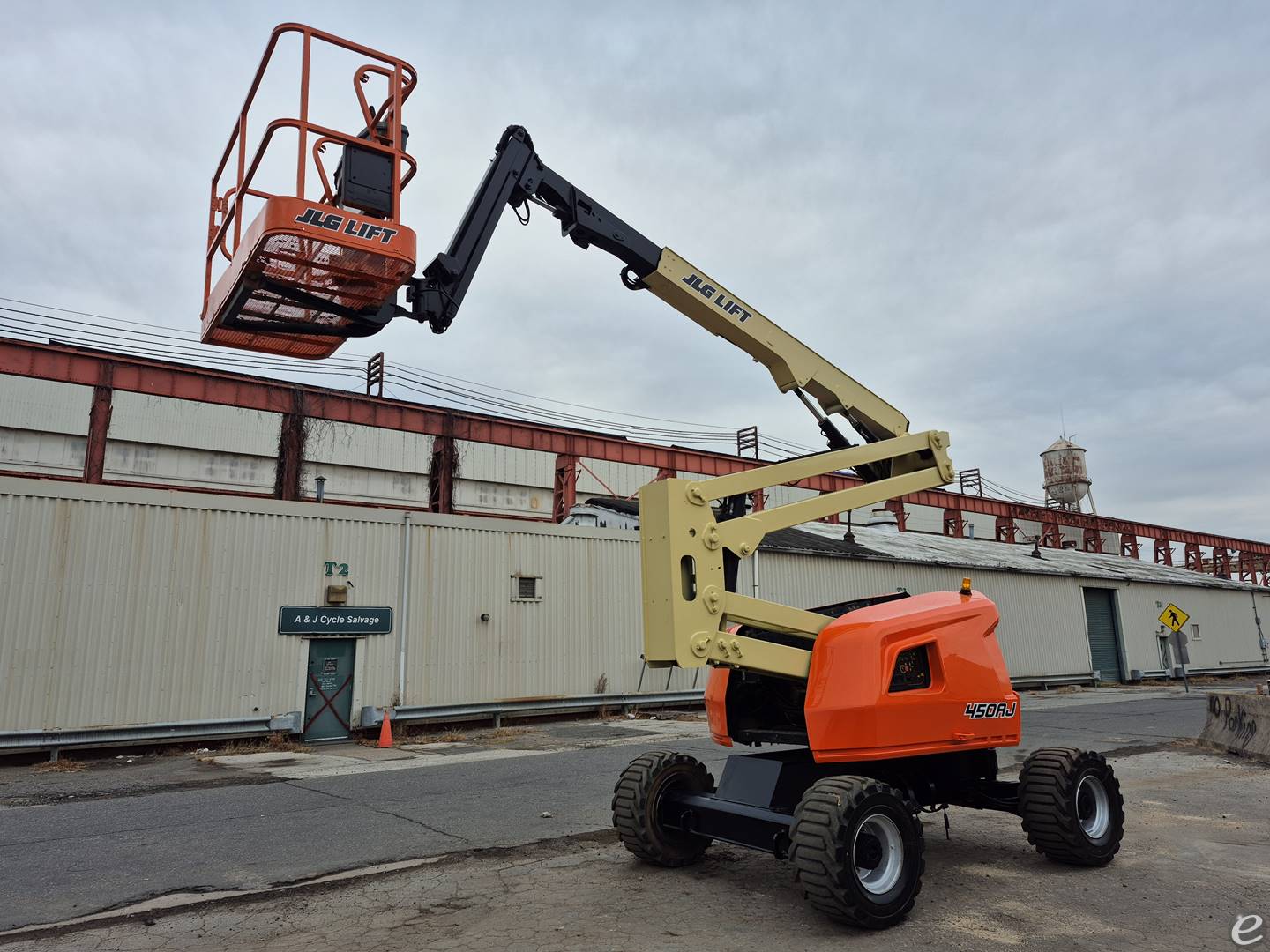 2015 JLG 450AJ