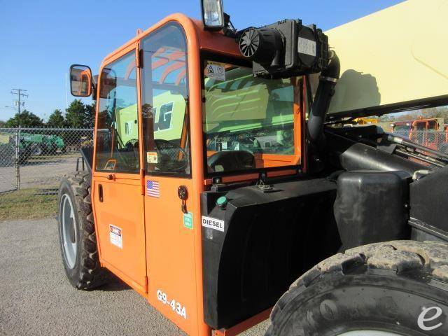 2015 JLG G9-43A