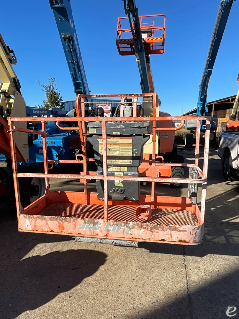 2019 JLG 450AJ