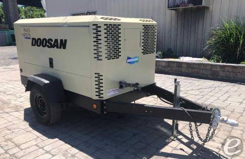 2013 Doosan P425HP375WCU