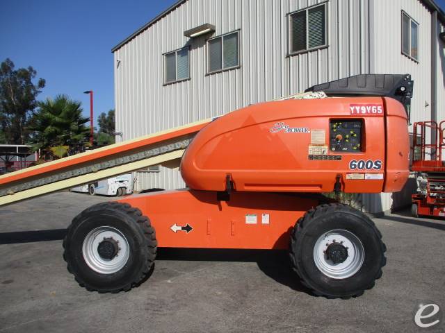 2008 JLG 600S