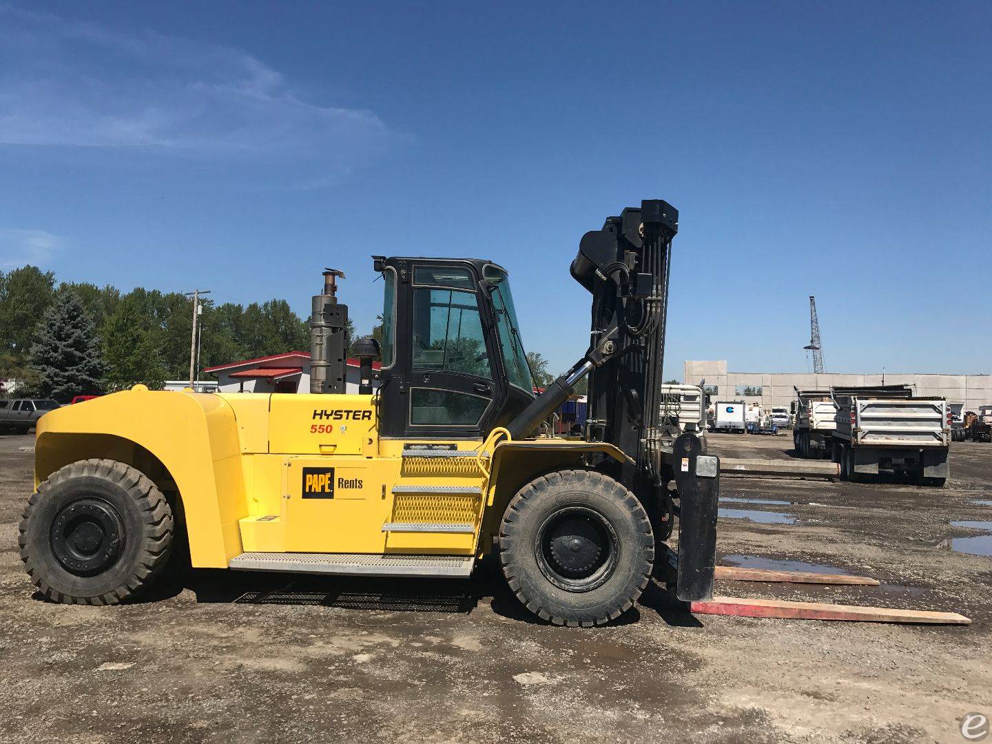 2017 Hyster H550HD Pneumatic Tire F...