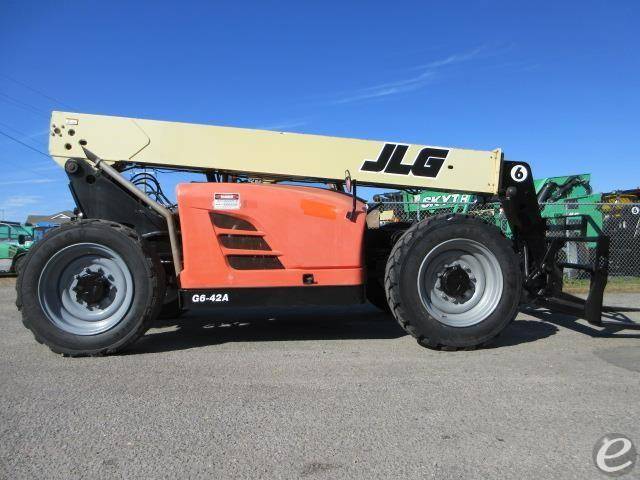 2015 JLG G6-42A