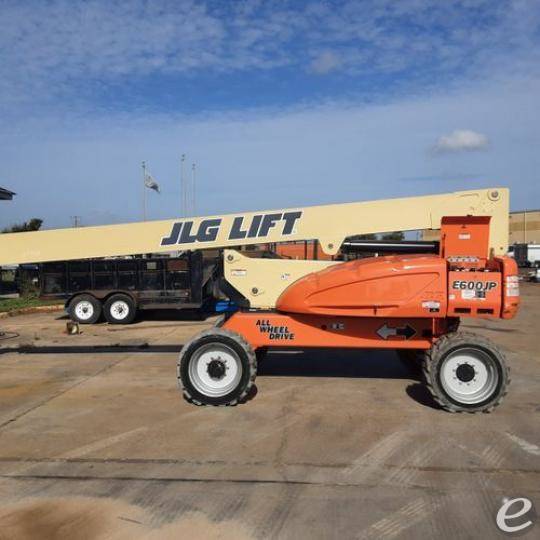 2016 JLG E600JP