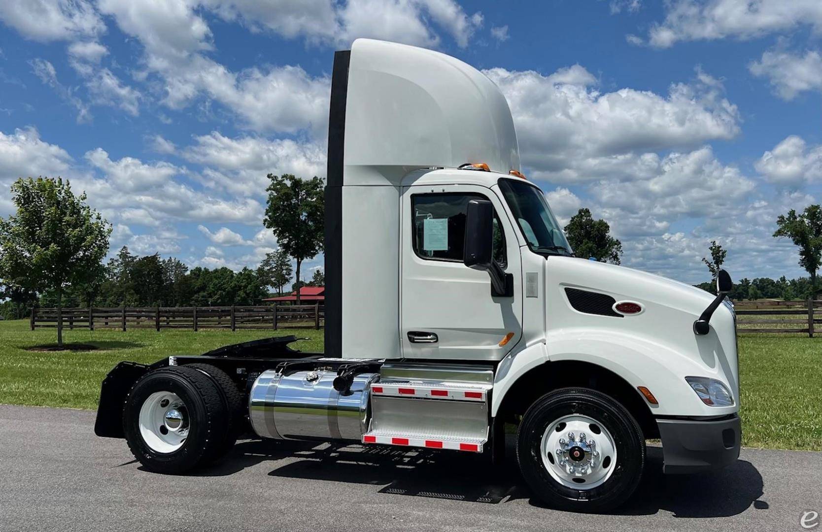 2021 Peterbilt 579