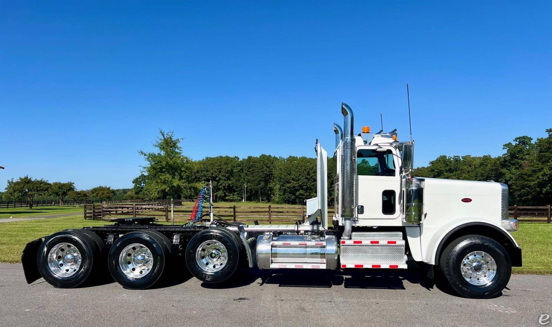 2018 Peterbilt 389