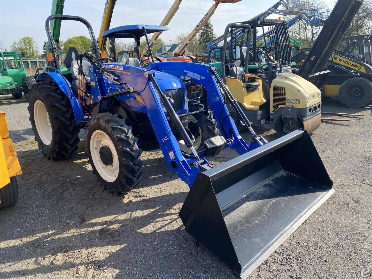 2022 New Holland WORKMASTER 70