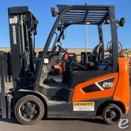 2022 Doosan GC25S-9