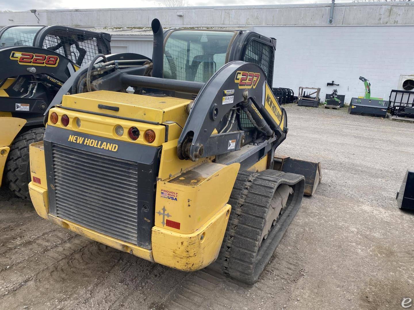 2019 New Holland C237