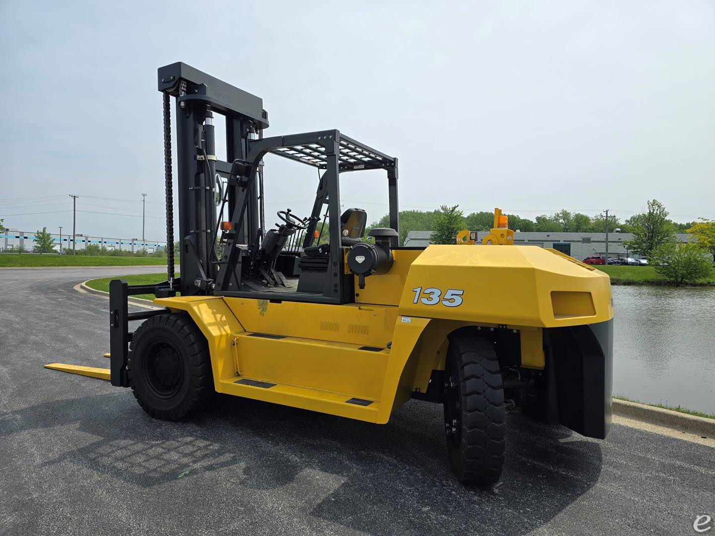 2019 Komatsu FD135T-8