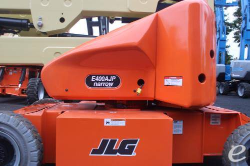 2017 JLG E400AJPN