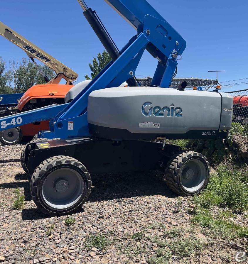 2019 Genie S-60XC