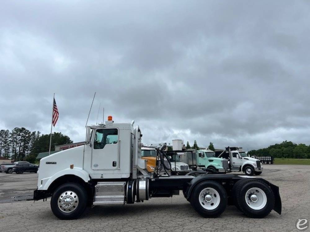 2012 Kenworth T800