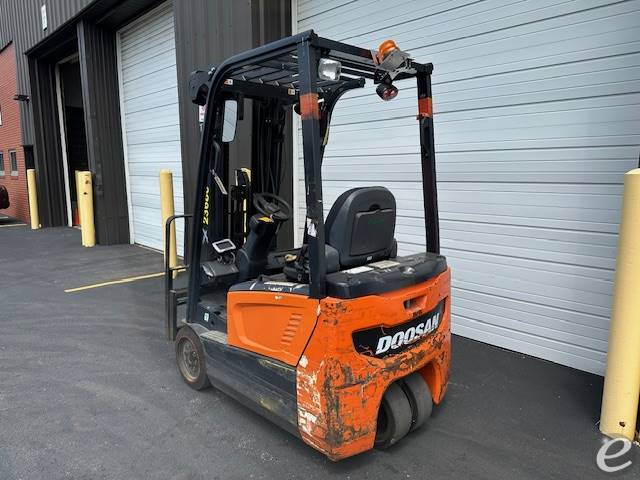 2017 Doosan B15T-7