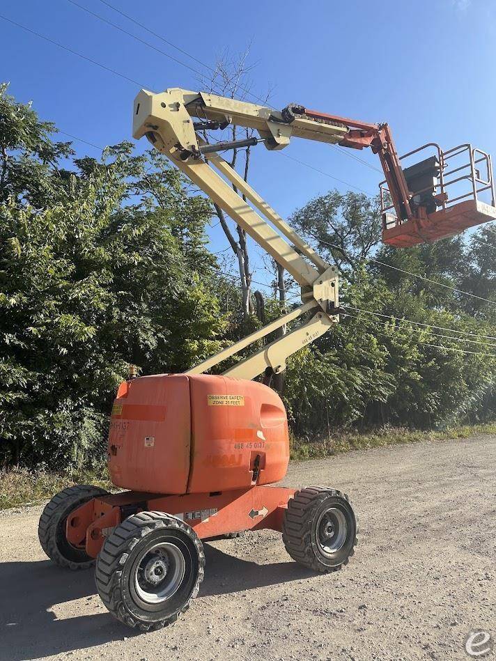 2016 JLG 450AJ