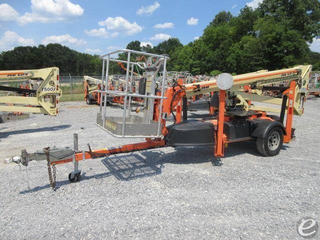 2018 JLG T350