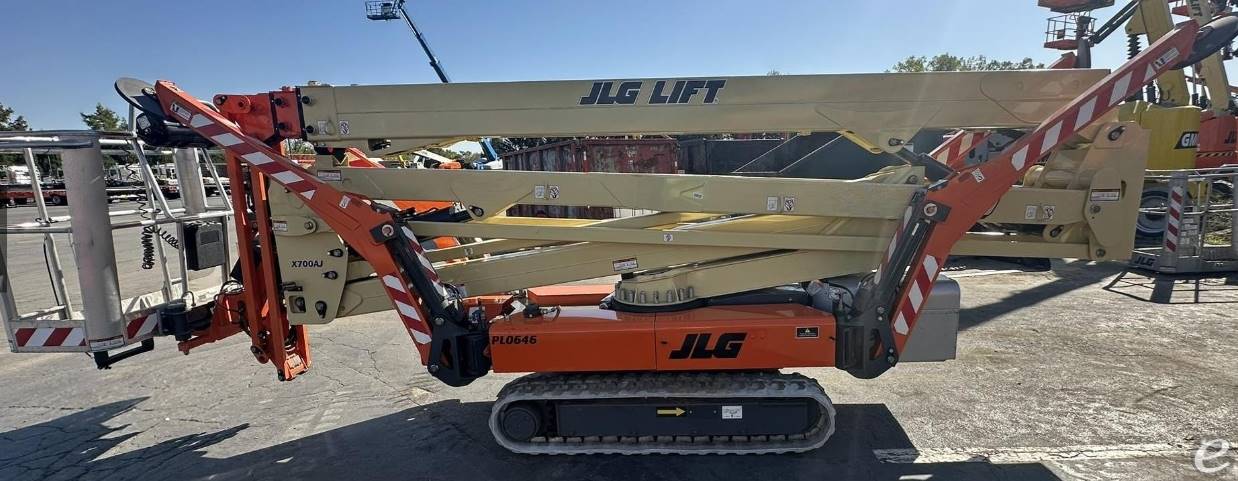 2015 JLG X700AJ