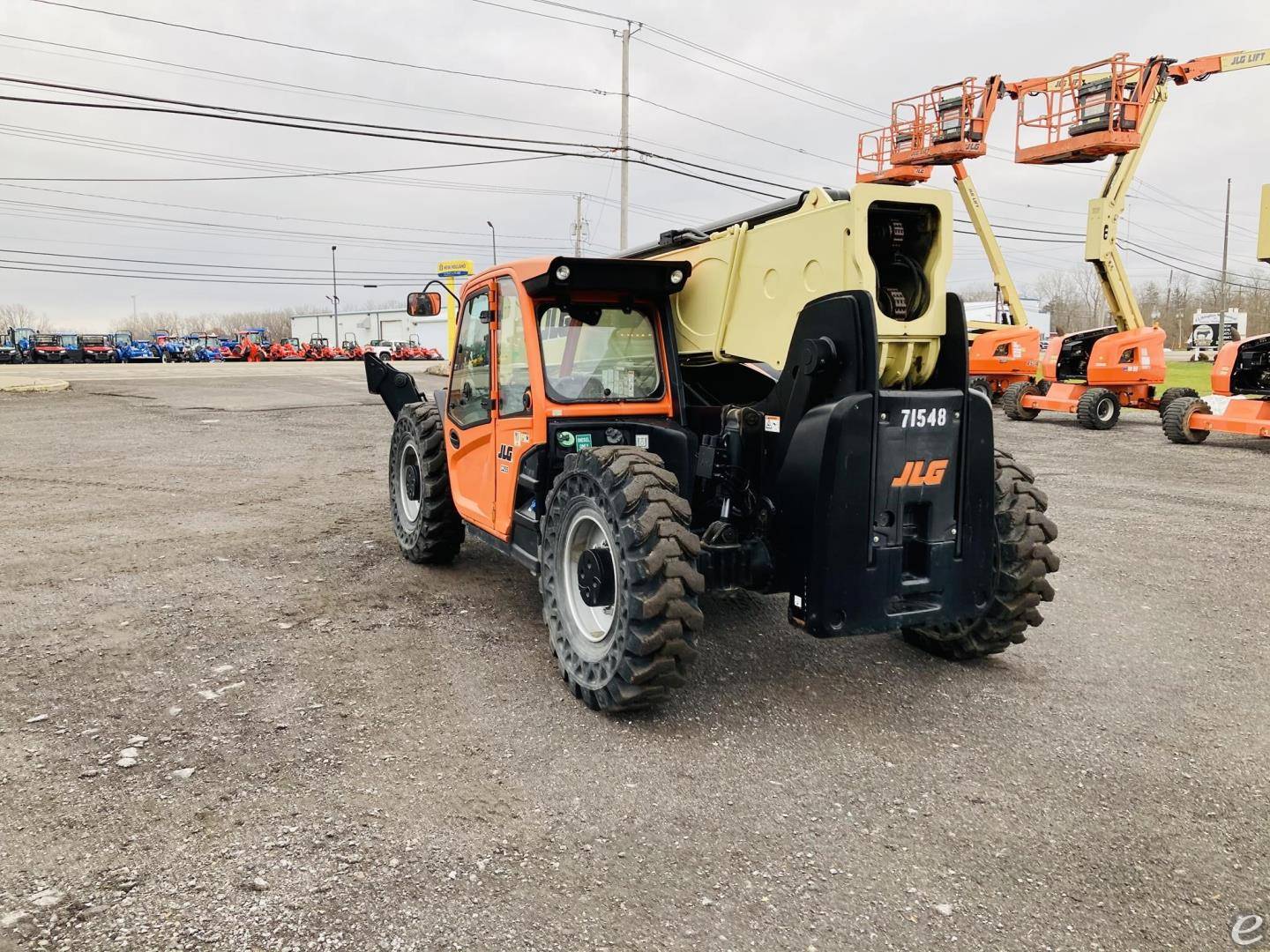 2015 JLG 1255