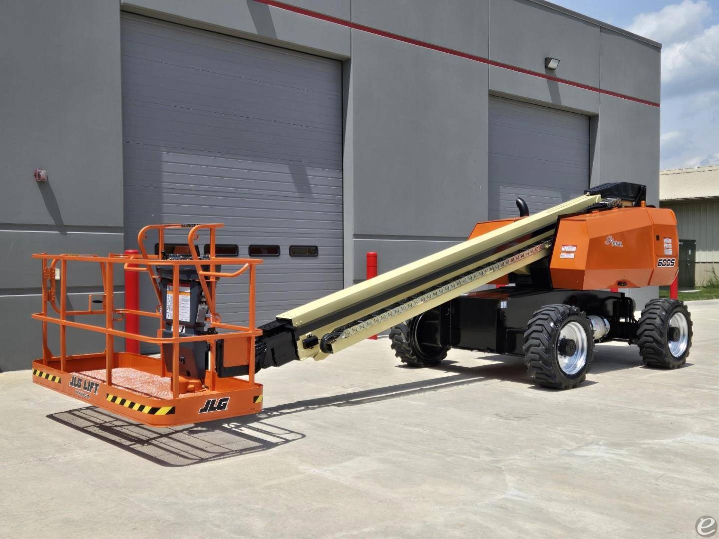 2014 JLG 600S