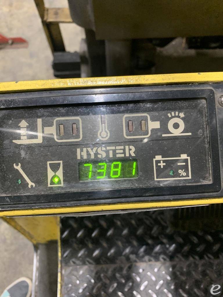 1993 Hyster E50XL-24