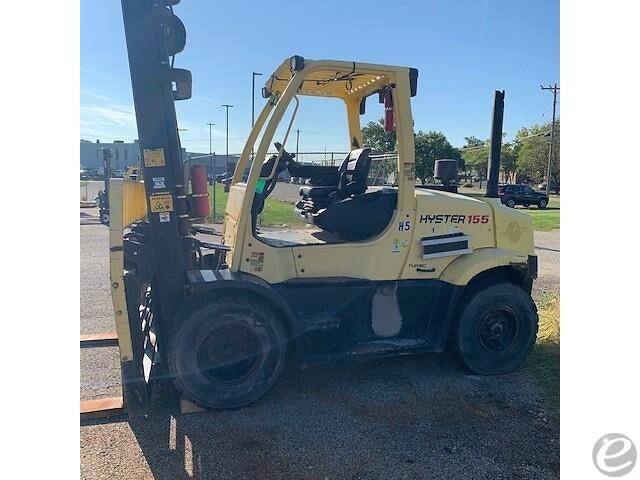 2010 Hyster H155FT Pneumatic Tire F...