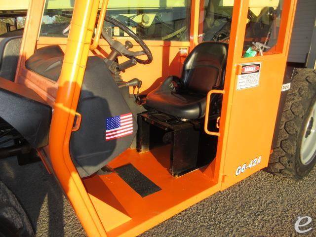 2015 JLG G6-42A