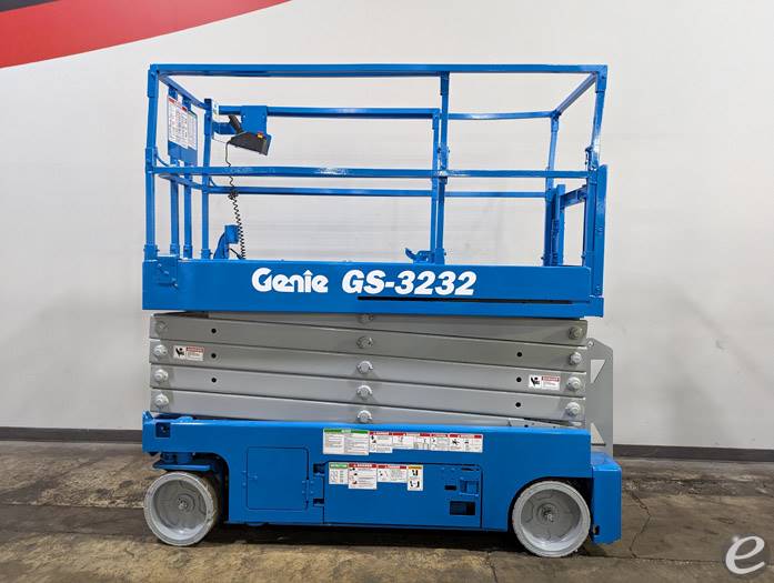 2016 Genie GS3232