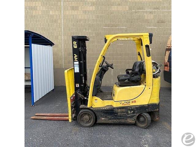 2017 Hyster S35FT