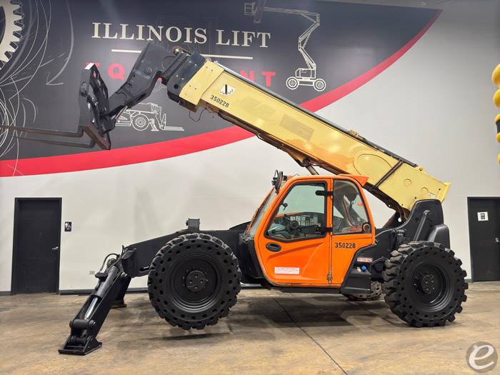 2015 JLG 1255