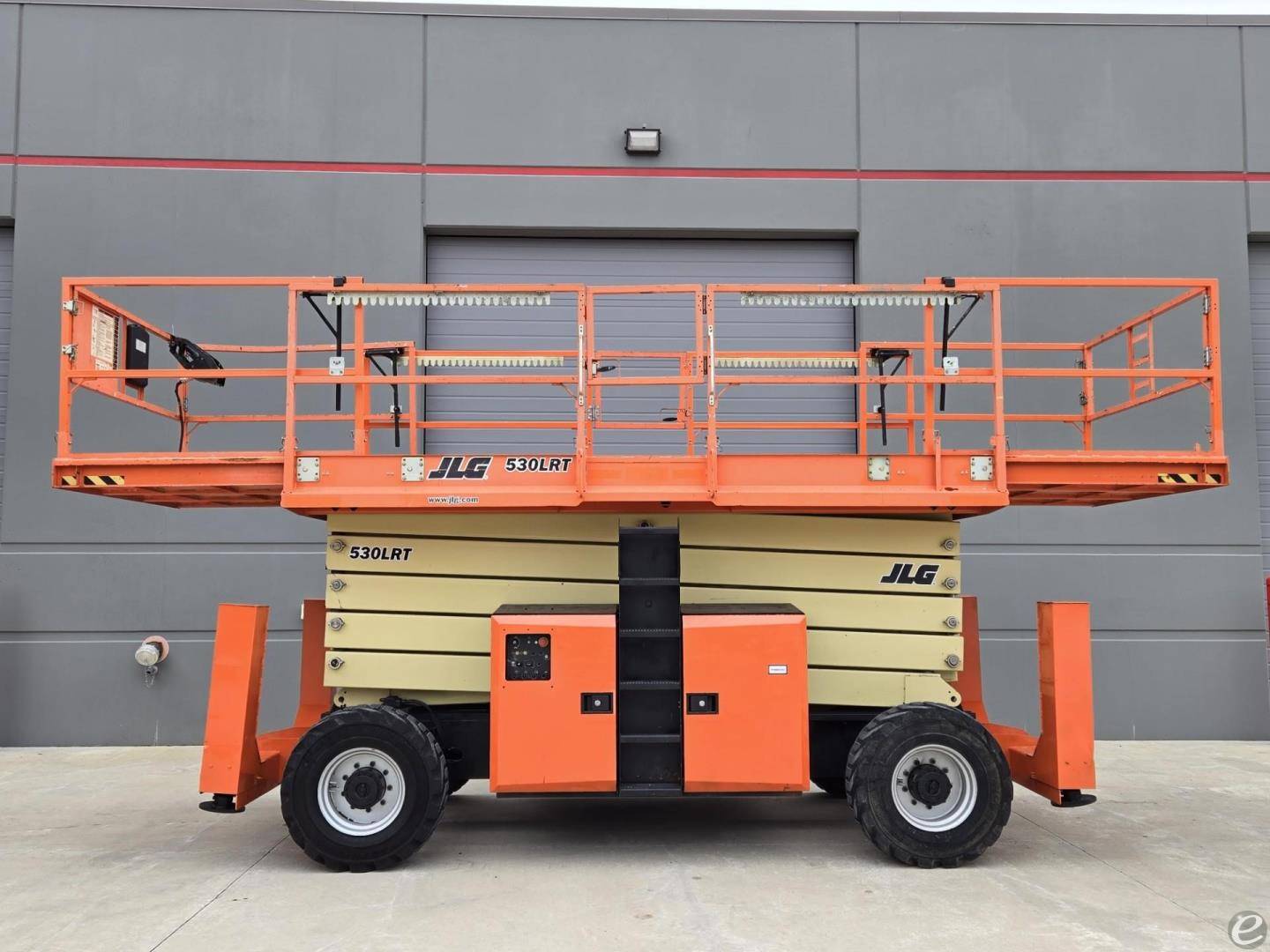 2017 JLG 530LRT