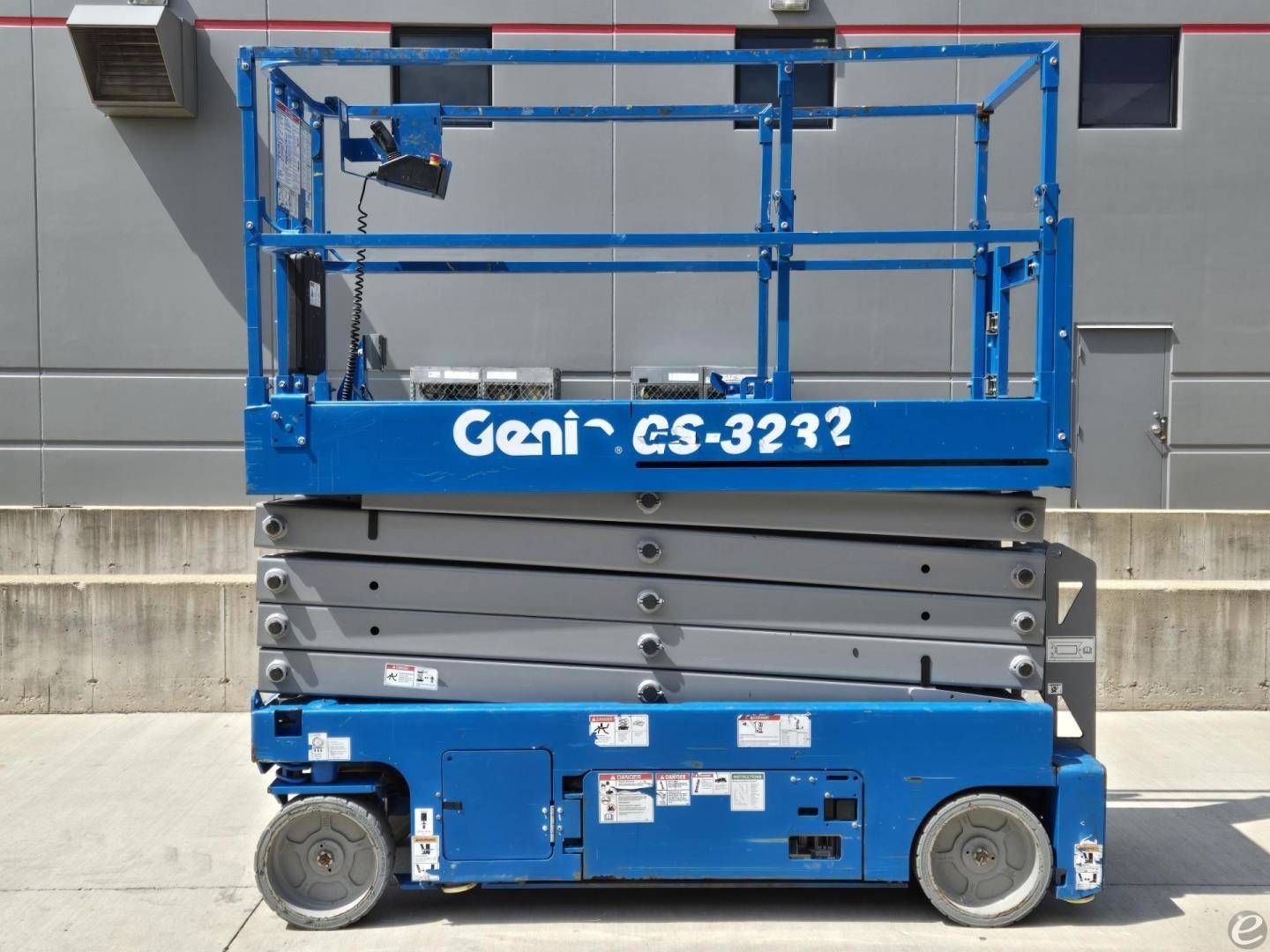 2016 Genie GS3232