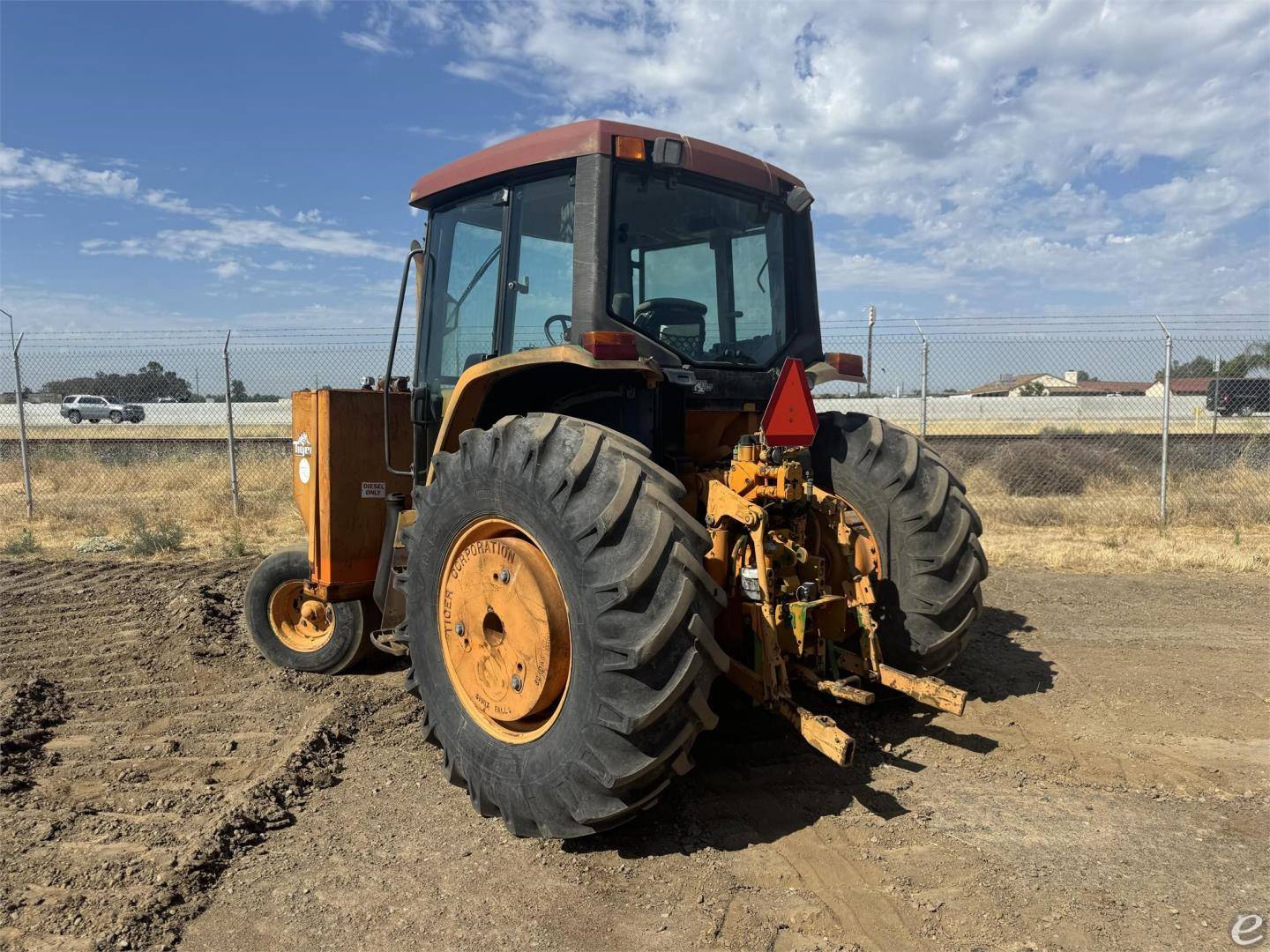 2001 John Deere 6410