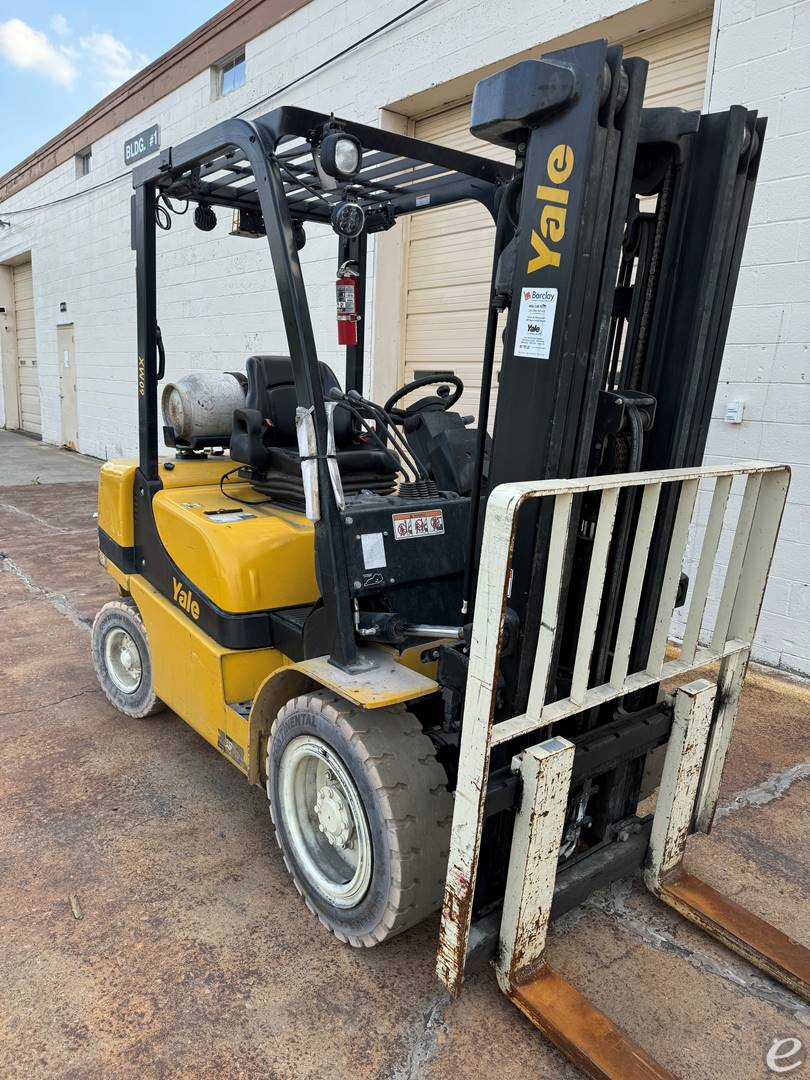 2020 Yale GLP060 Pneumatic Tire Forklift