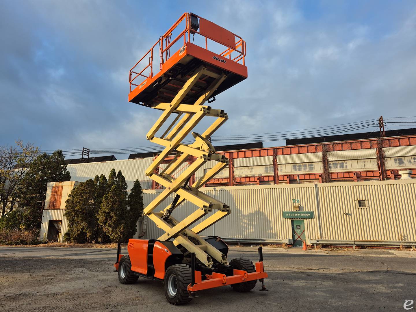 JLG 4394RT