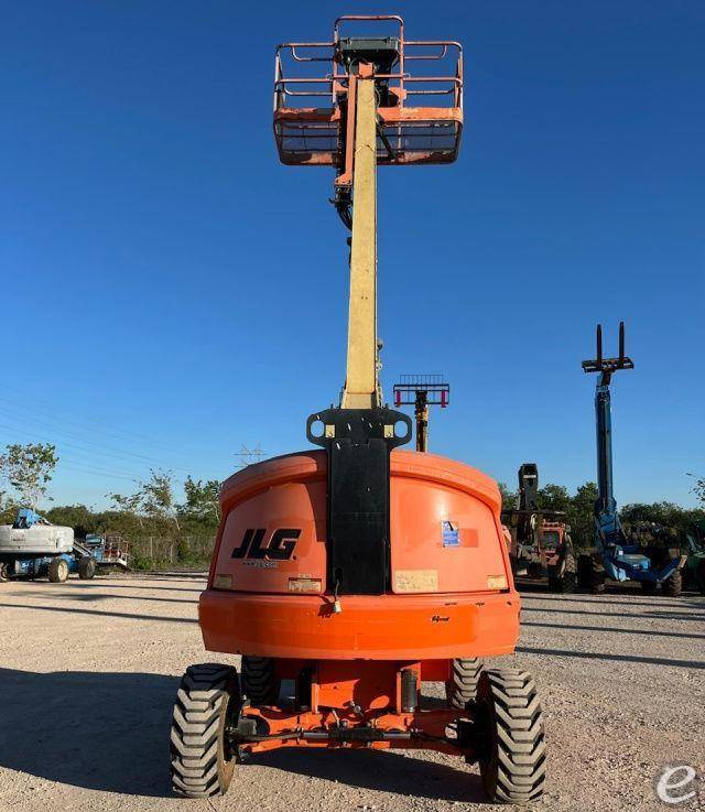 2018 JLG 400S