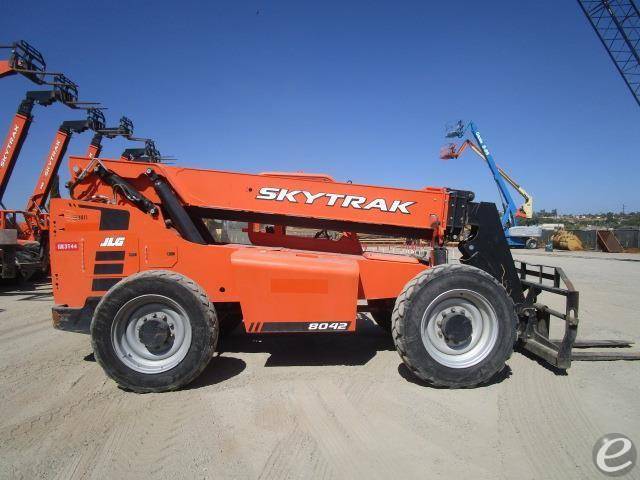 2019 Skytrak 8042