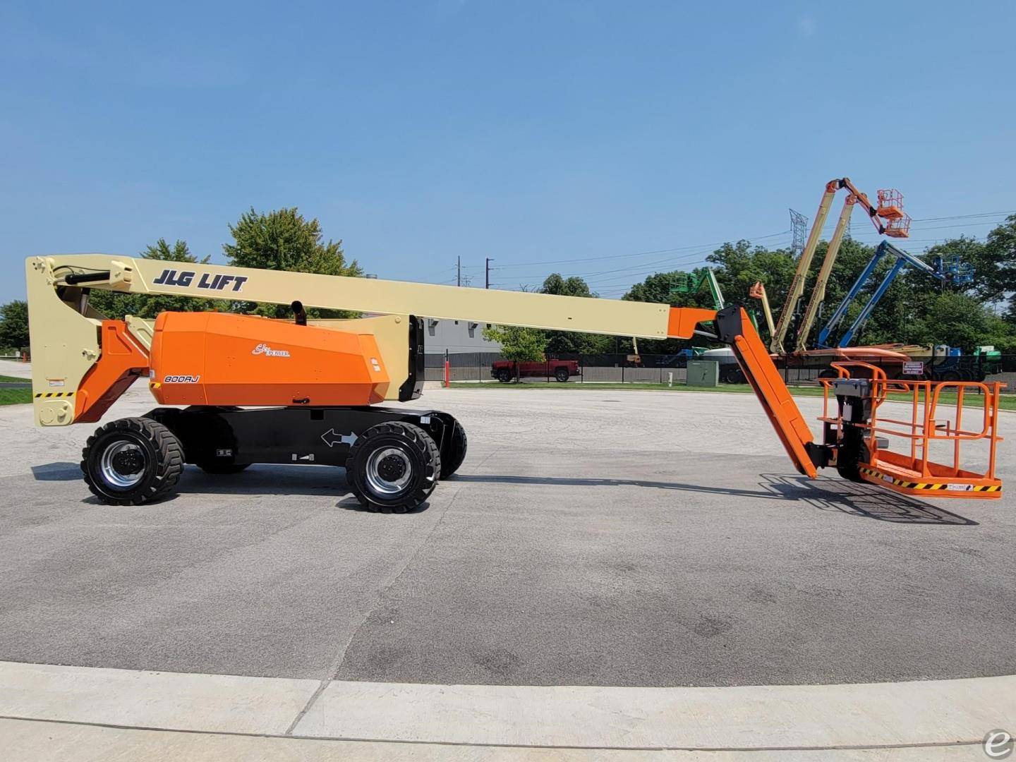 2013 JLG 800AJ Articulated Boom Boo...