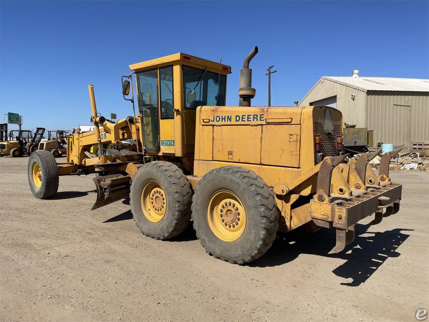 1988 John Deere 670B